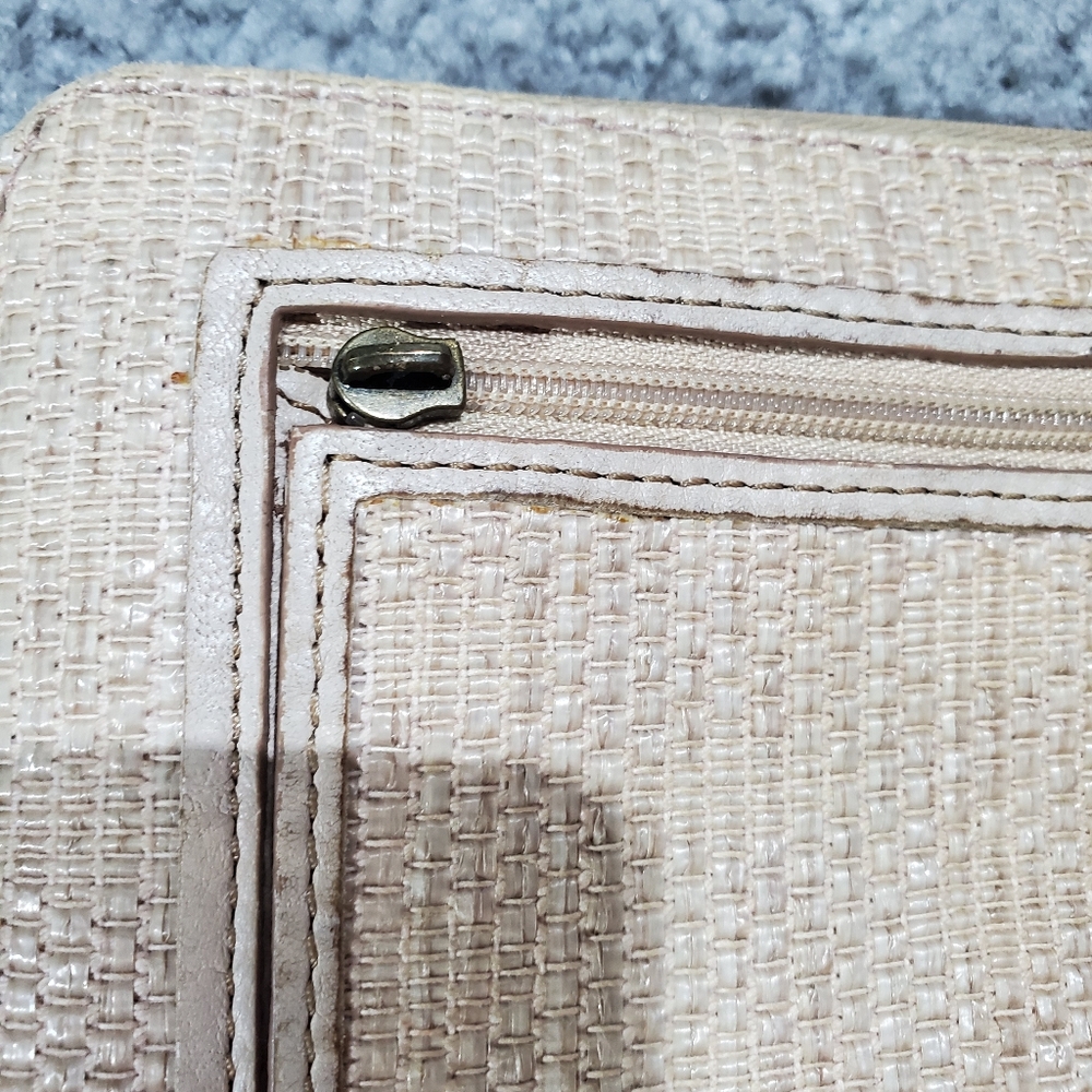 Fossil Wallet - Picture 8 of 13